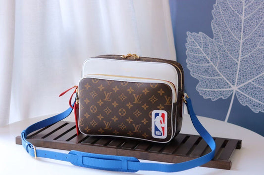 Bag LV X NBA Nil Monogram Antarctica Shoulder Bag