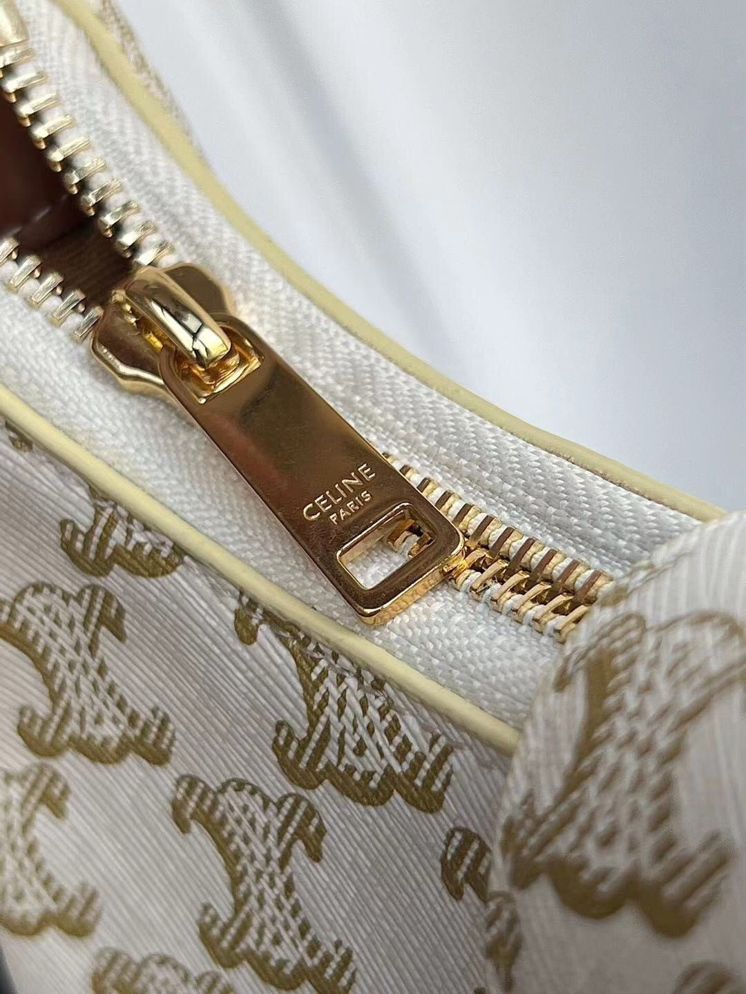 Bolsa Celine AVA Triomphe