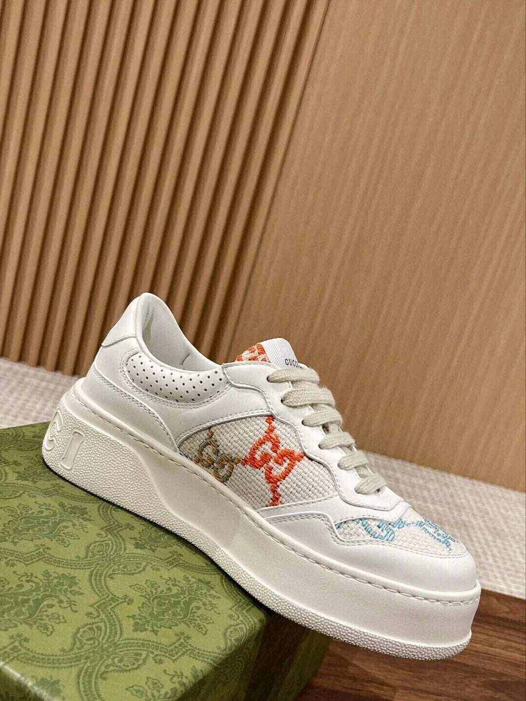 Gucci Supreme