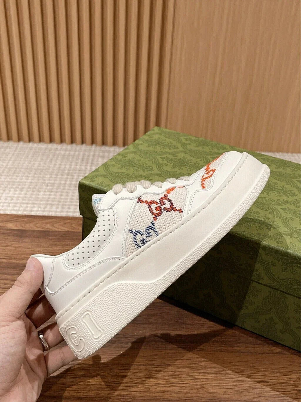 Gucci Supreme