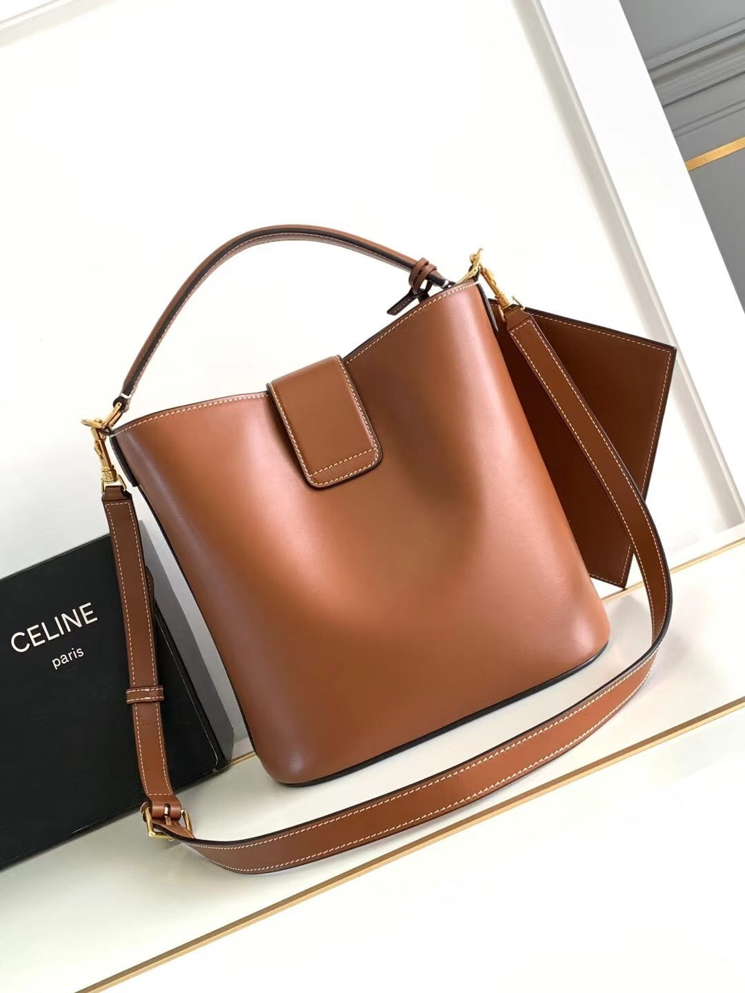 BOLSA CELINE Louise Bucket