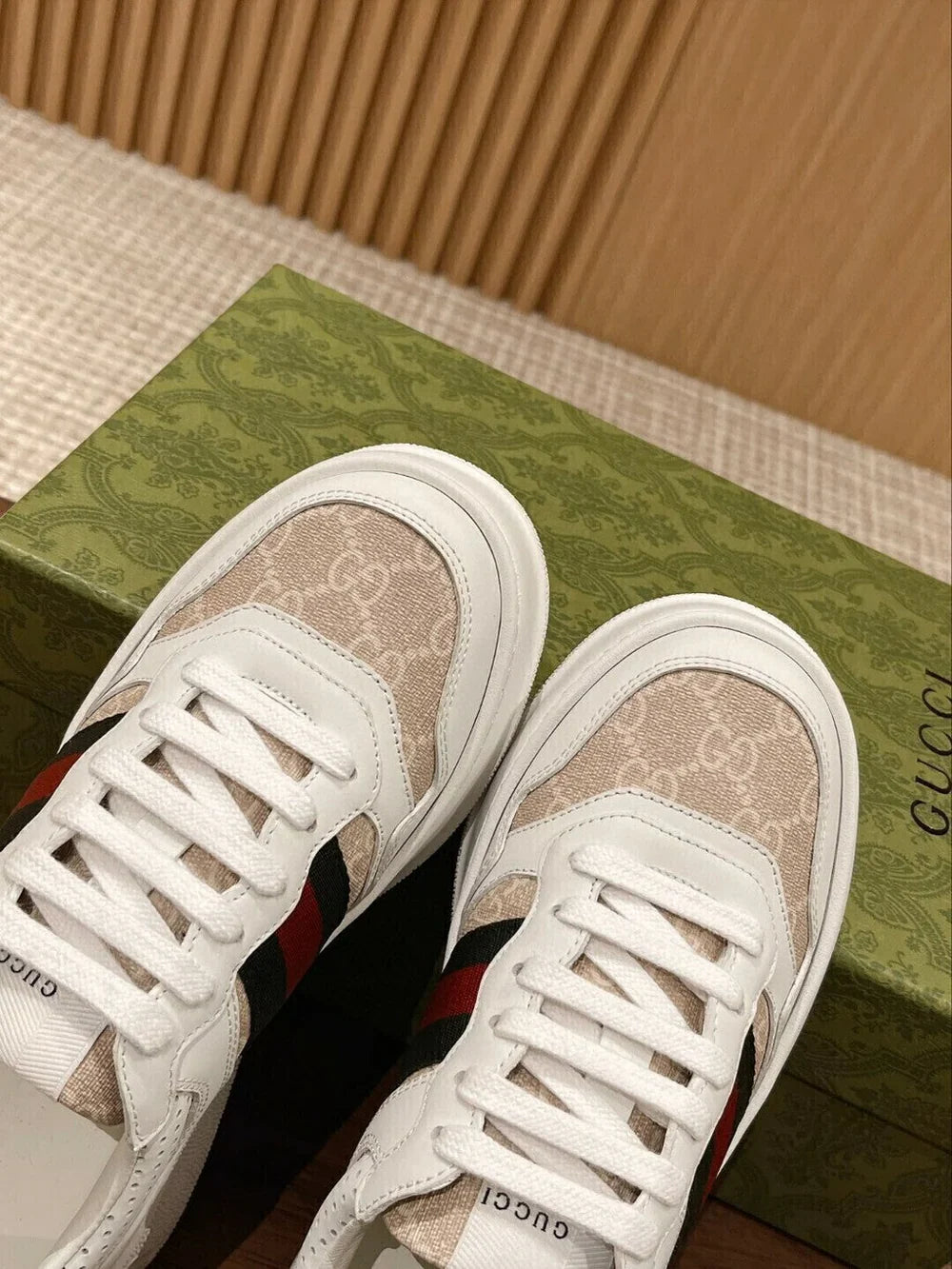 Gucci Supreme
