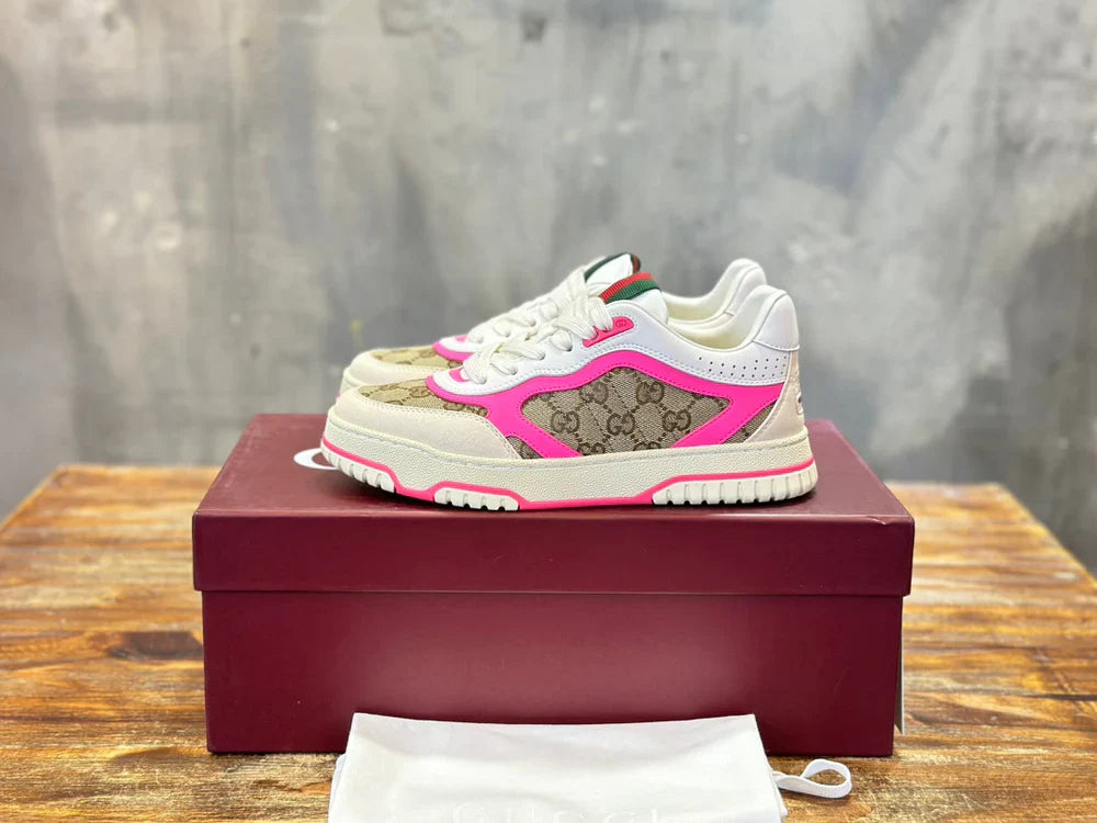 Gucci Supreme