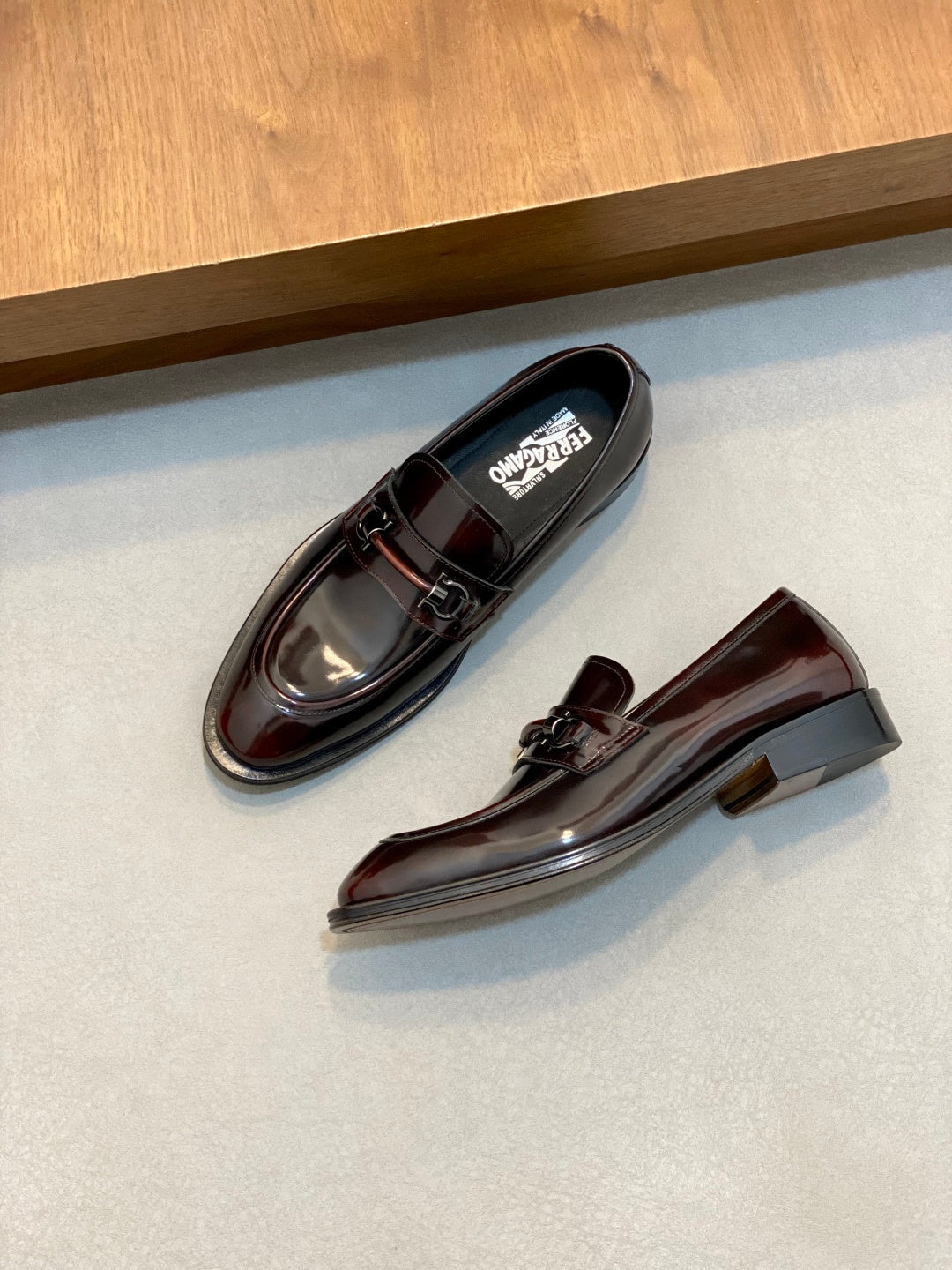 Sapato FERRAGAMO