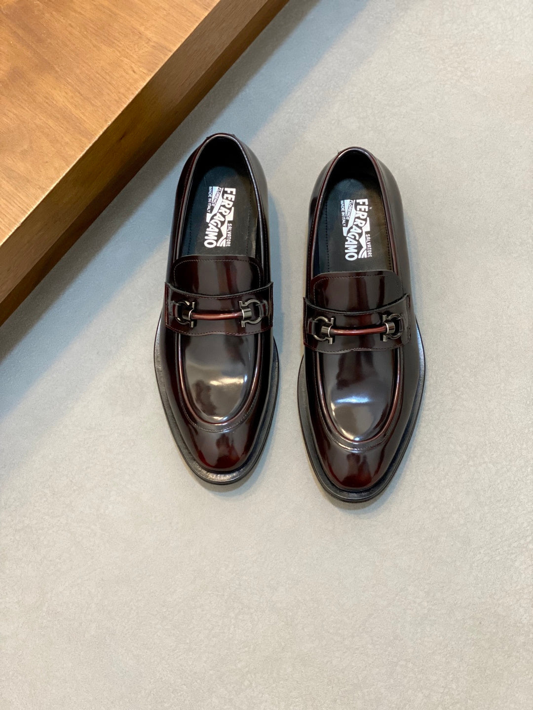 Sapato FERRAGAMO