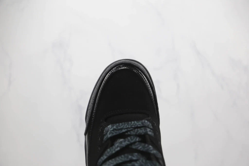 Jordan 3 Retro Black Cat