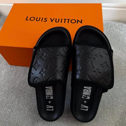 Chinelo  Louis Vuitton x NBA Waterfront Mules