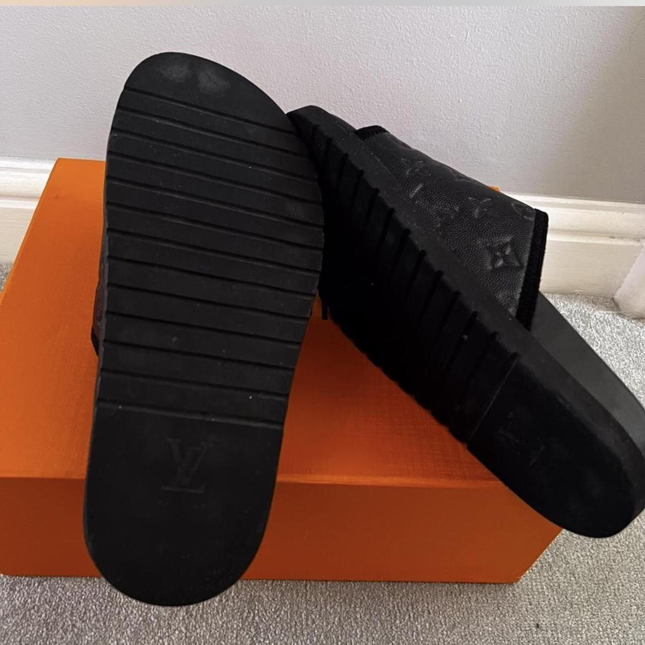 Chinelo  Louis Vuitton x NBA Waterfront Mules