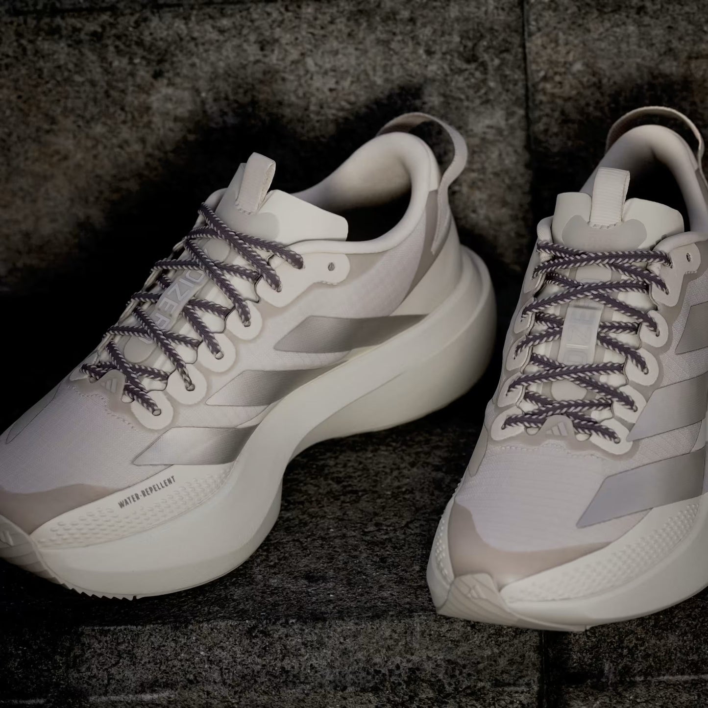 Tênis Adidas ADIZERO EVO SL ATR Off-White