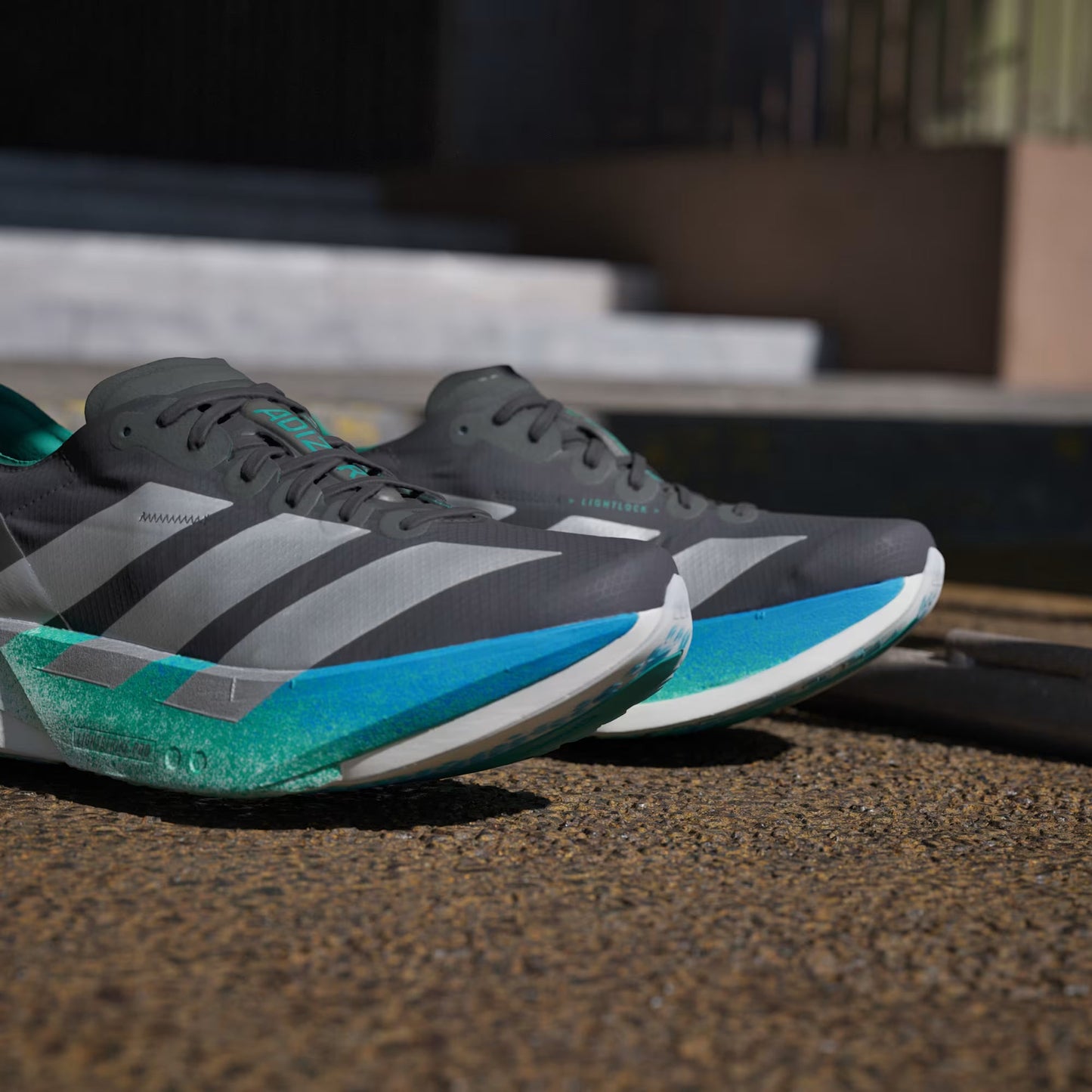 Tênis Adidas ADIZERO ADIOS PRO 4  Core Black / Matte Silver / Glory Green