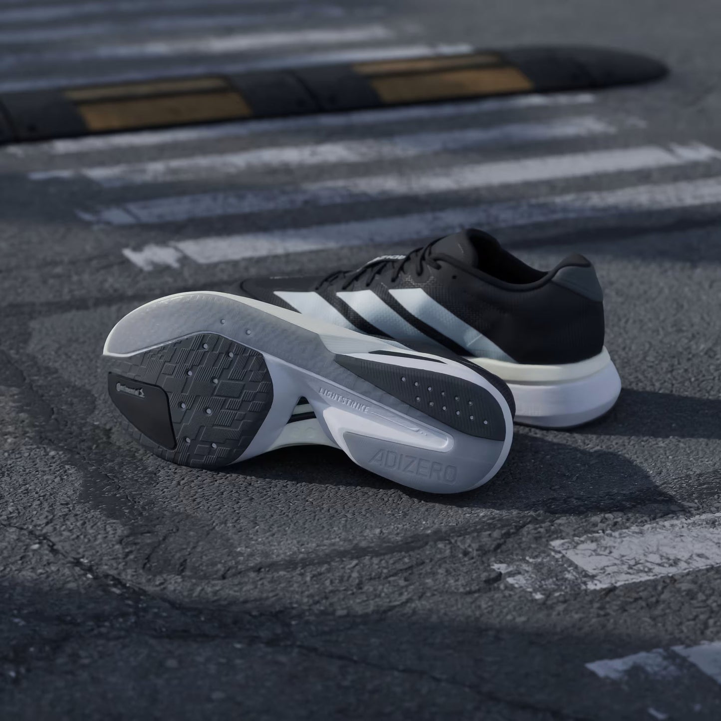 Tênis Adidas adizero Boston 13