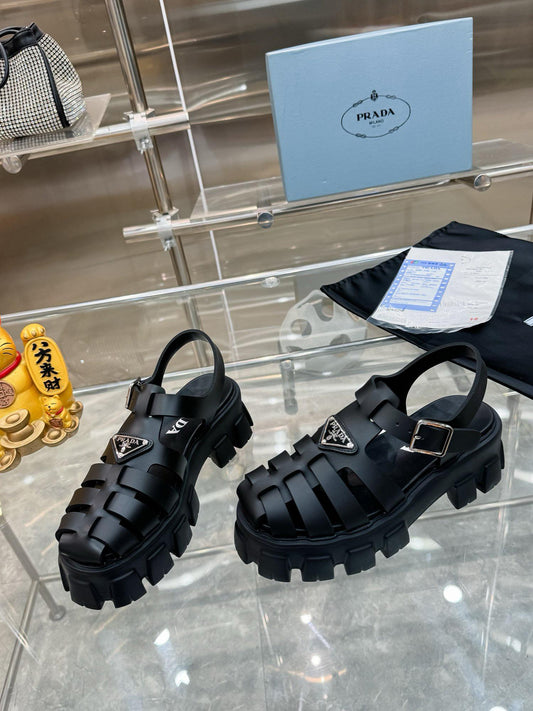 Sandalia Monolith Black