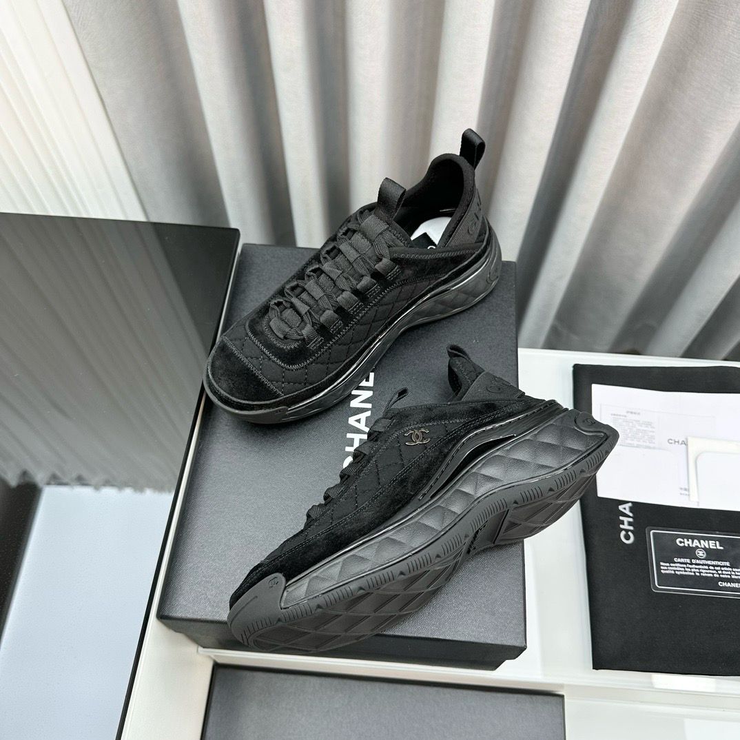 Chanel Suede Calfskin Mixed Fibers CC Black