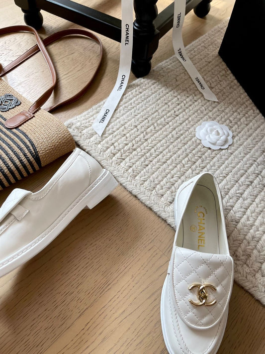 MOCASSIM CHANEL WHITE