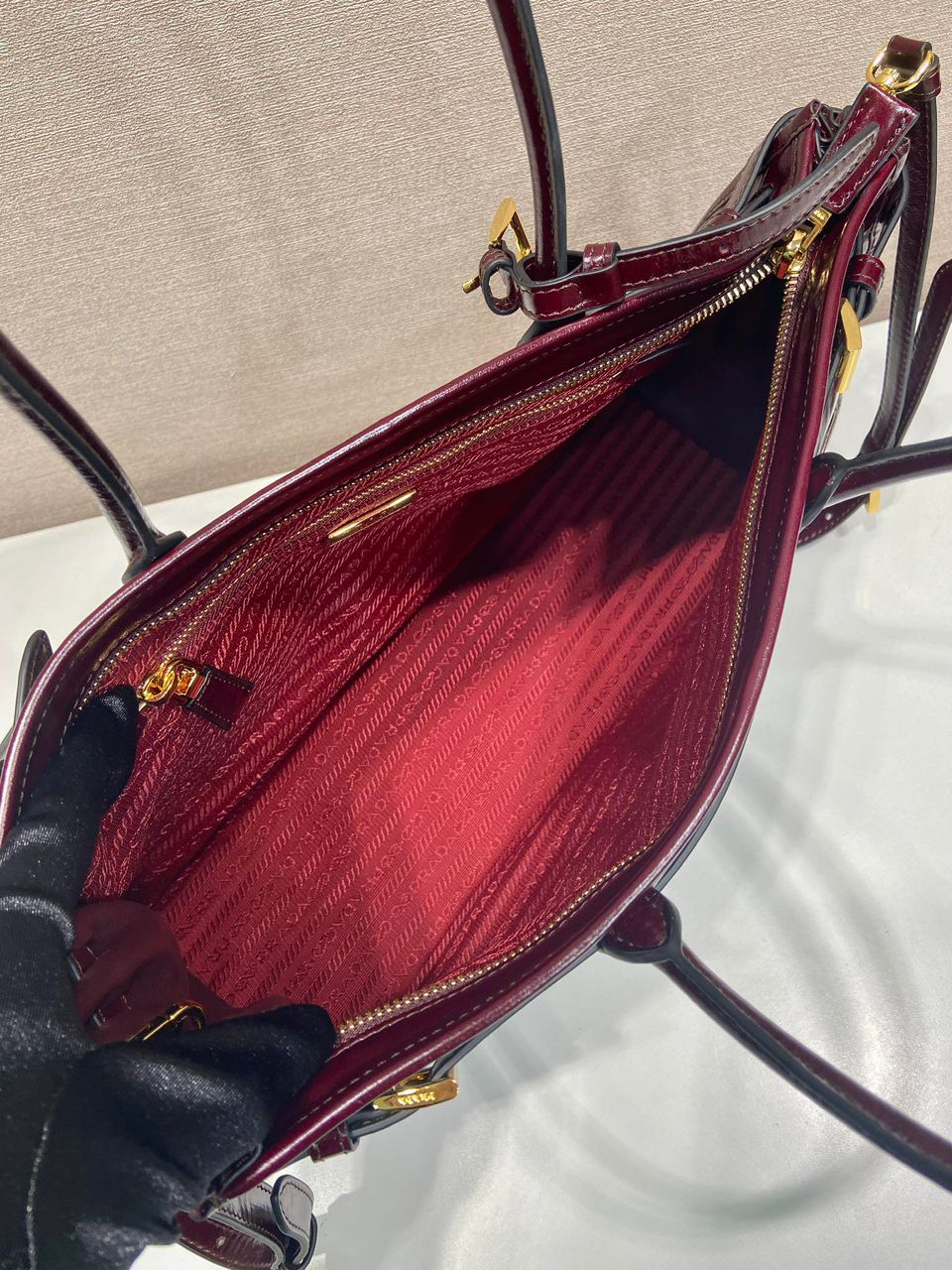 Bolsa Prada Women Bonnie Medium Leather