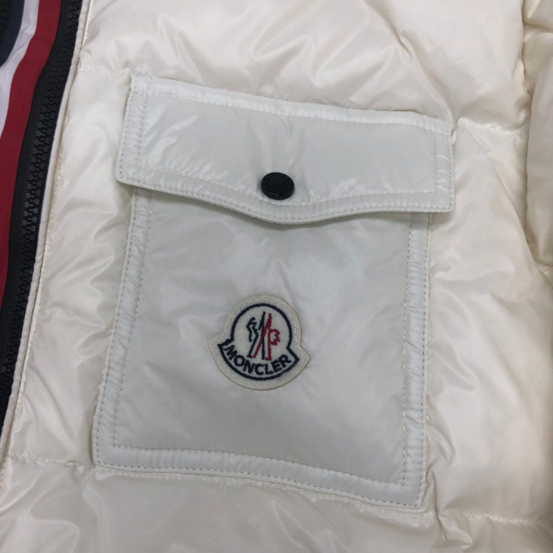 Jaqueta Moncler White Andro Hooded