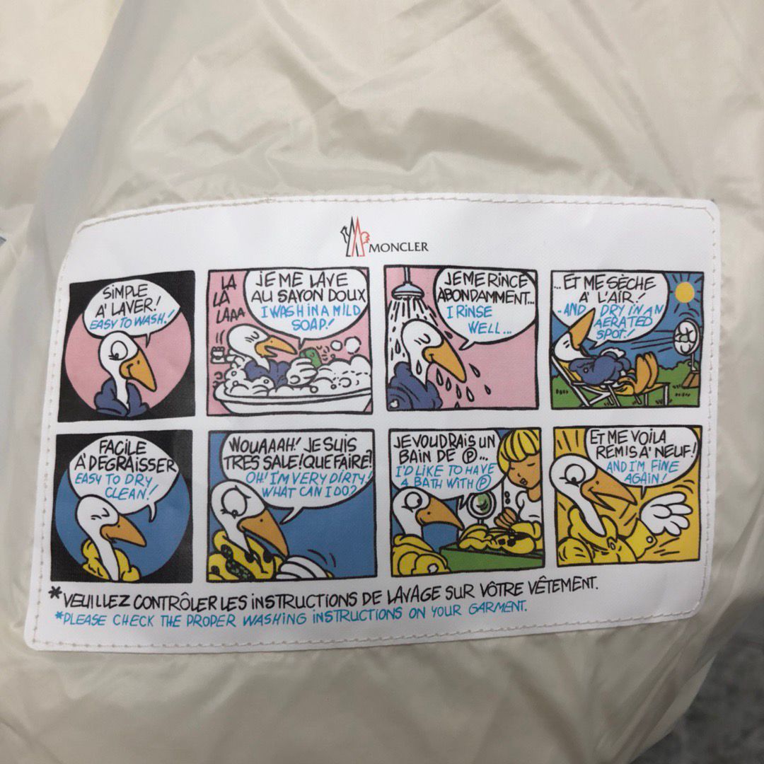 Jaqueta Moncler White Andro Hooded