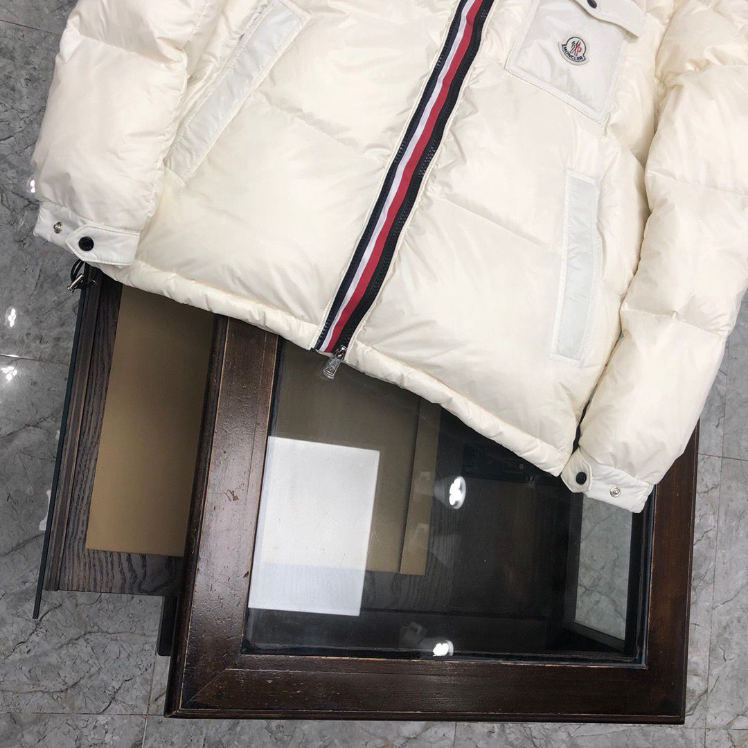 Jaqueta Moncler White Andro Hooded