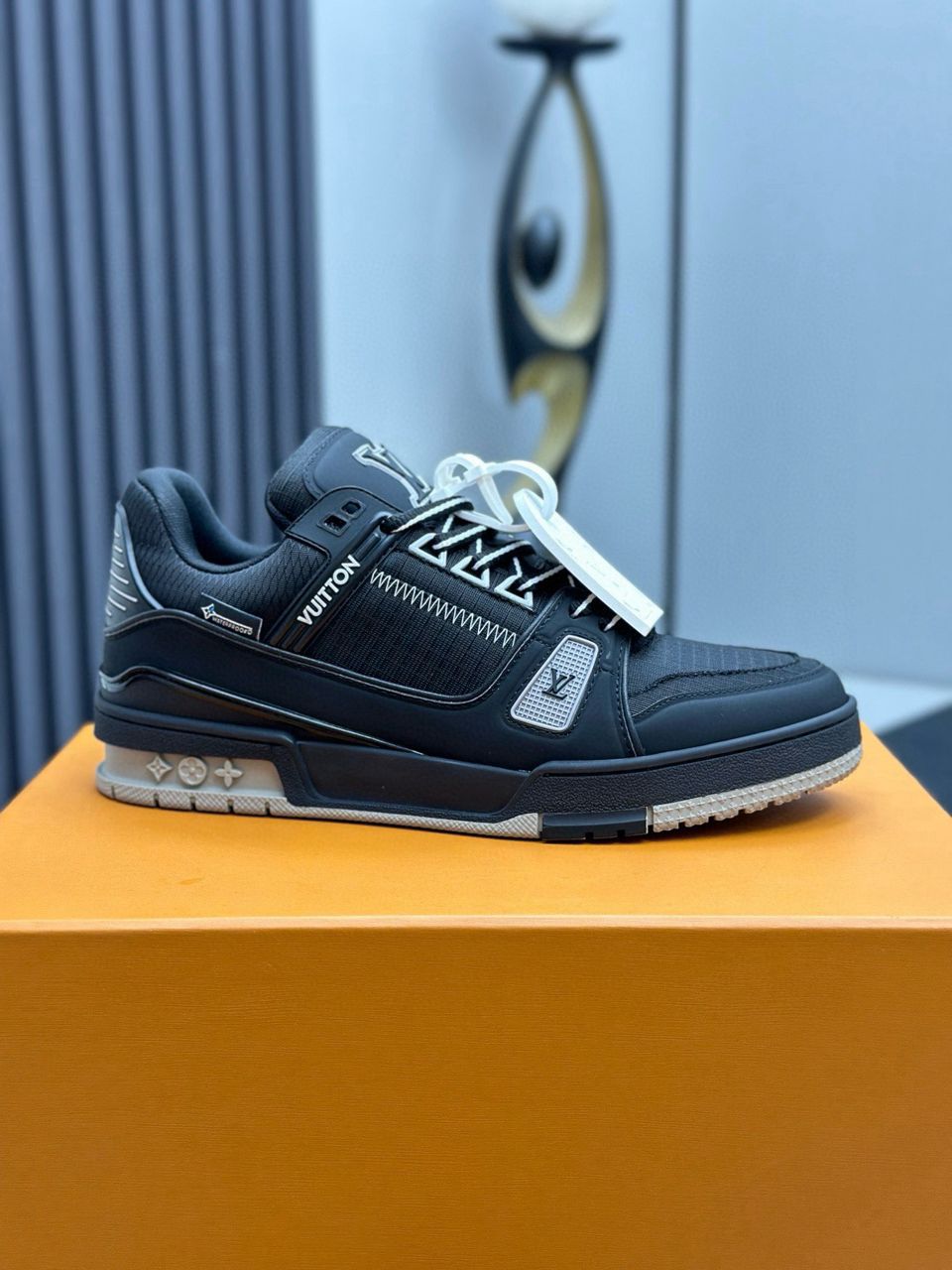 Tenis Louis Vuitton Trainer Low Black Grey