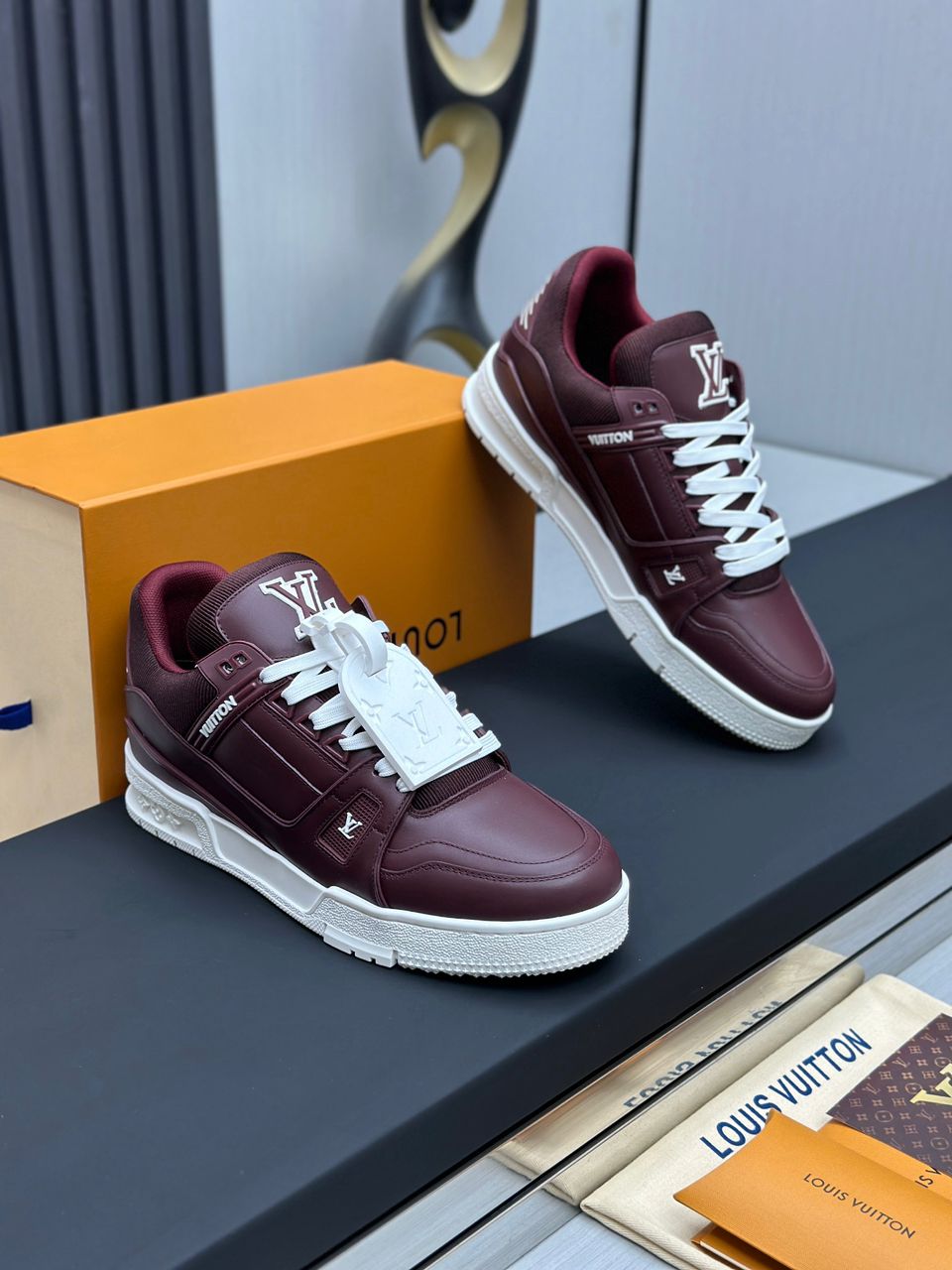 Tenis Louis Vuitton Trainer Low Signature Red