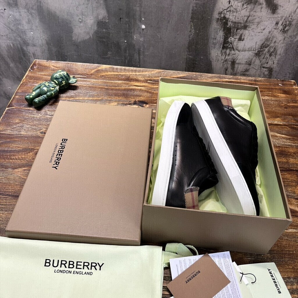 BURBERRY Vintage Check leather