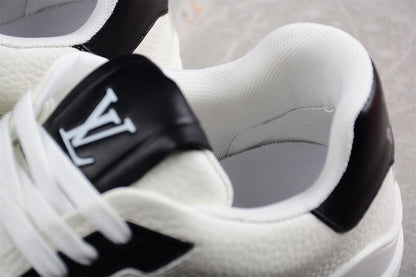 Louis Vuitton LV Trainer Yayoi Kusama  White