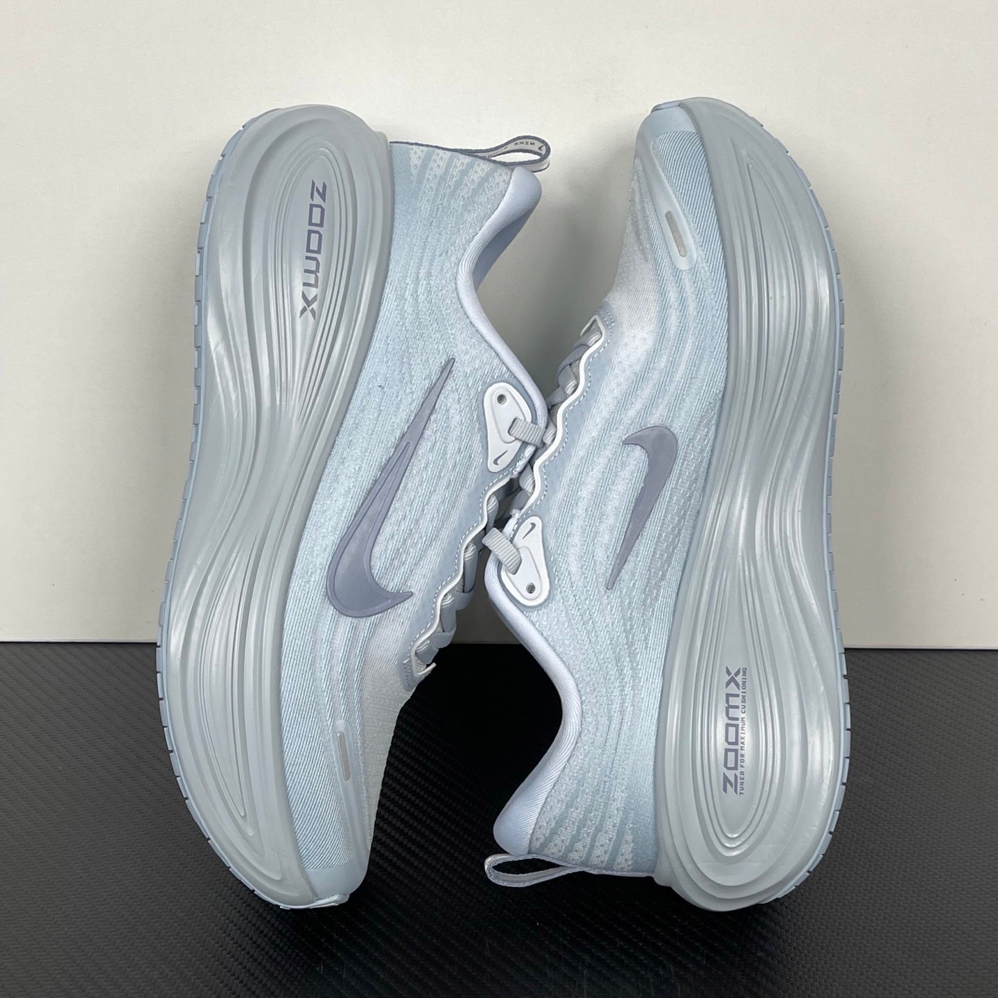 Nike Vomero 18 - Wolf Grey