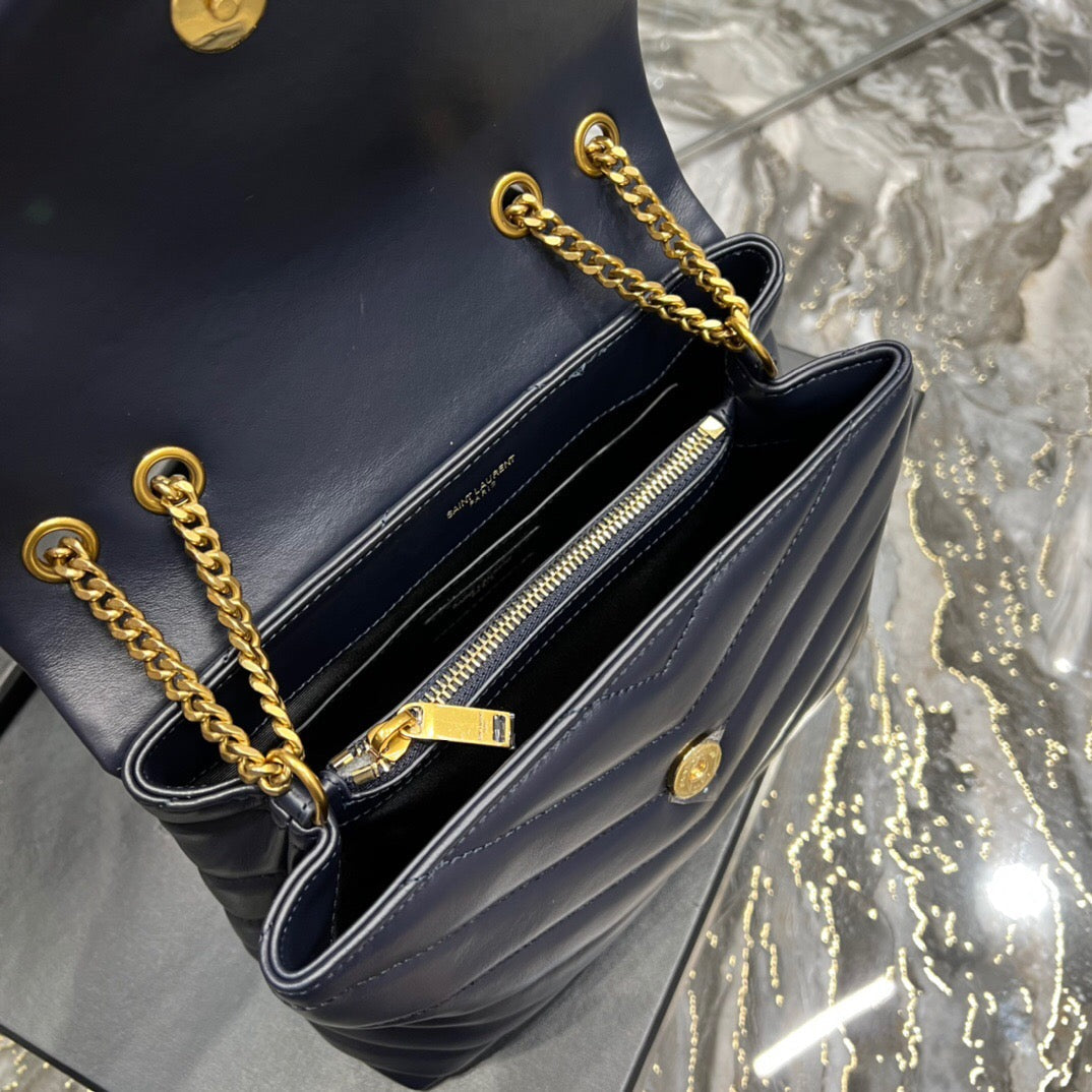 Yves Saint Laurent Loulou