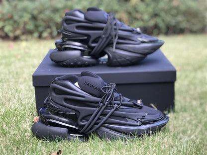 Balmain Unicorn Low-Top Black