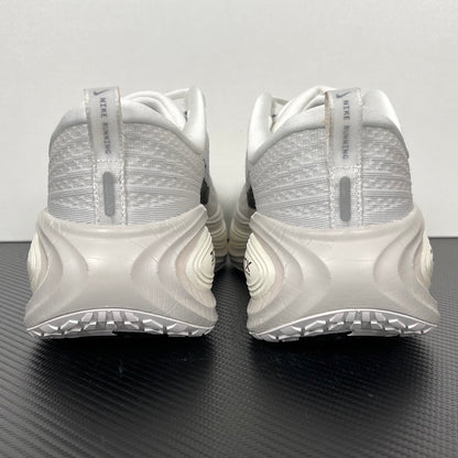 Nike Vomero 18 - White/Black "RUN"