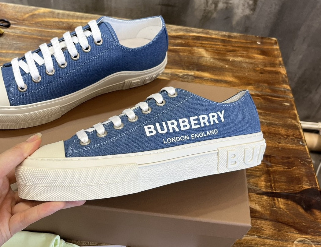 Tênis Casual Burberry