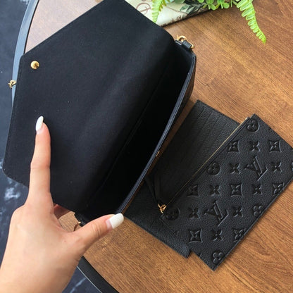 Bolsa Felicie Monogram Empreinte Black