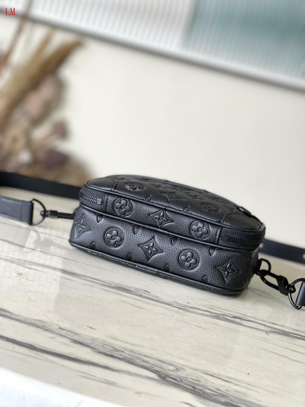 Bag Nano Alpha Monogram Eclipse