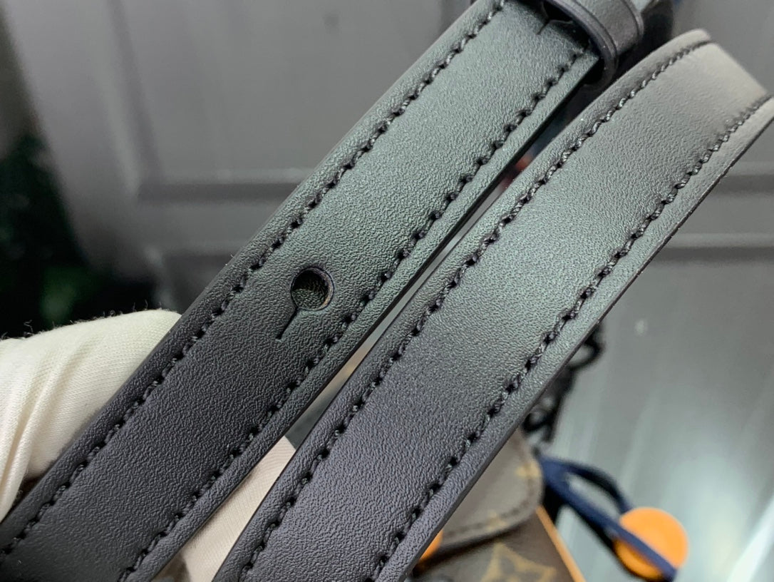 Bag S-lock Vertical Wearable Wallet Monogram Brown