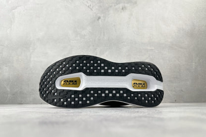 Nike Vomero Premium "Black & Gold"