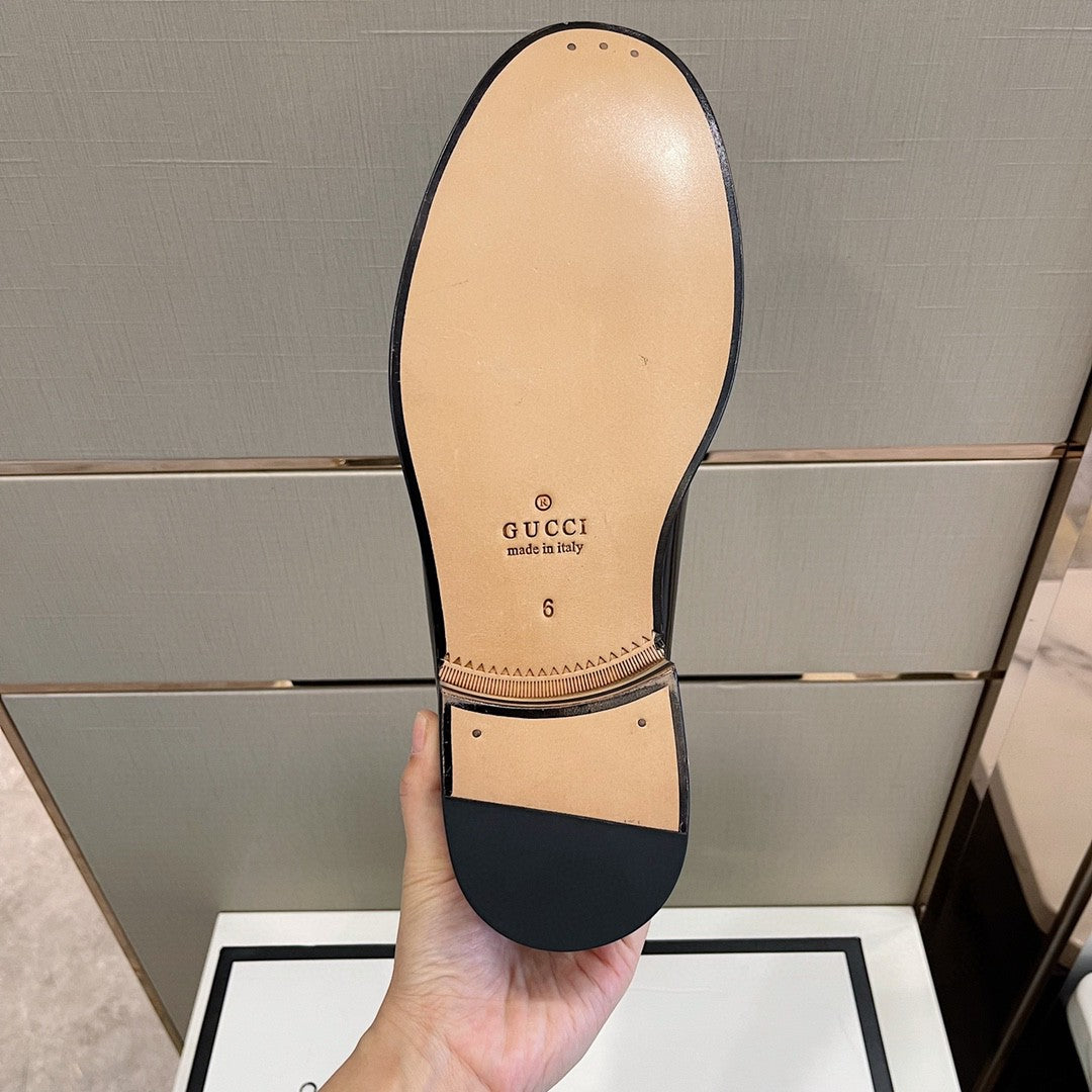 Sapato GG