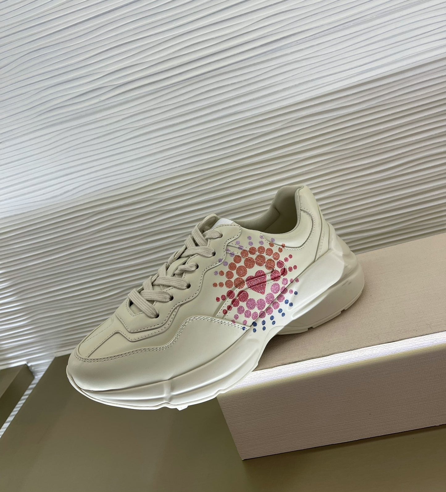 Gucci Rython GG Off White Love Parade