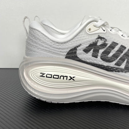 Nike Vomero 18 - White/Black "RUN"