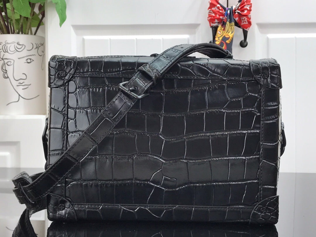 Bag Lv Alligator Mini Soft Trunk Black
