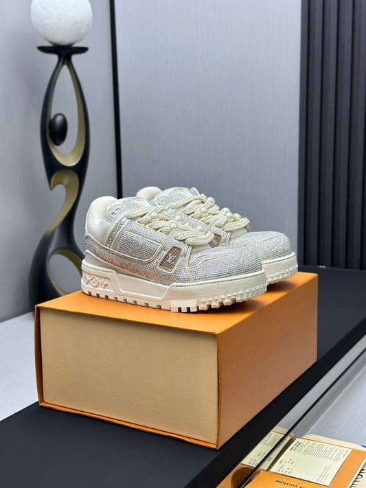 LV Skate