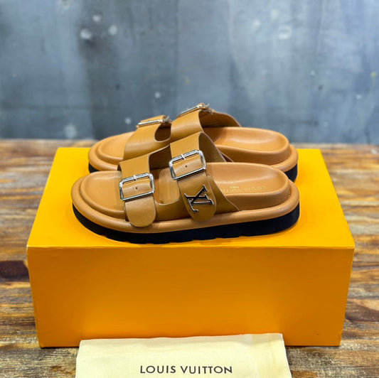 CHINELO Vintage Camel