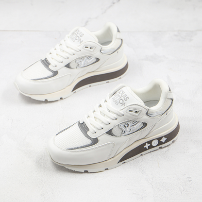 Run Away Sneakers Suede with Mesh White